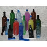 Пластиковые бутылки всех цветов и размеров: от 0,5л. до 19л. фото