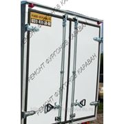 Замена петель на фургоне изотермическом фото