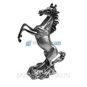 Скульптура “Конь на дыбах“, серебро матовое фото