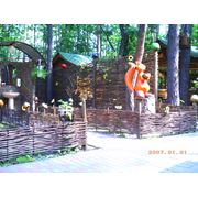 Забор деревянный декоративный из лозы и орешника фото