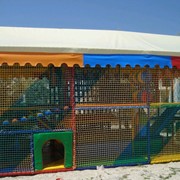 Лабиринты детские, Детский игровой лабиринт под открытым небом. пгт Кирилловка, фотография
