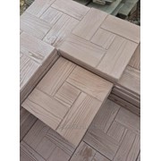 Тротуарная плитка (брусчатка) из бетона фотография