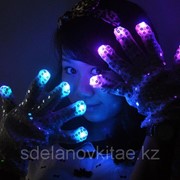 Светодиодные перчатки с серебряными пайетками и 6 режимами фотография