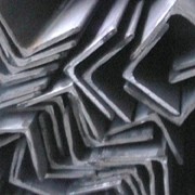 Уголки стальные горячекатаные равнополочные (г/к) фото