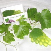 Натуральное глицериновое мыло “Гроздь винограда“. Мыло растительное ручной работы фото