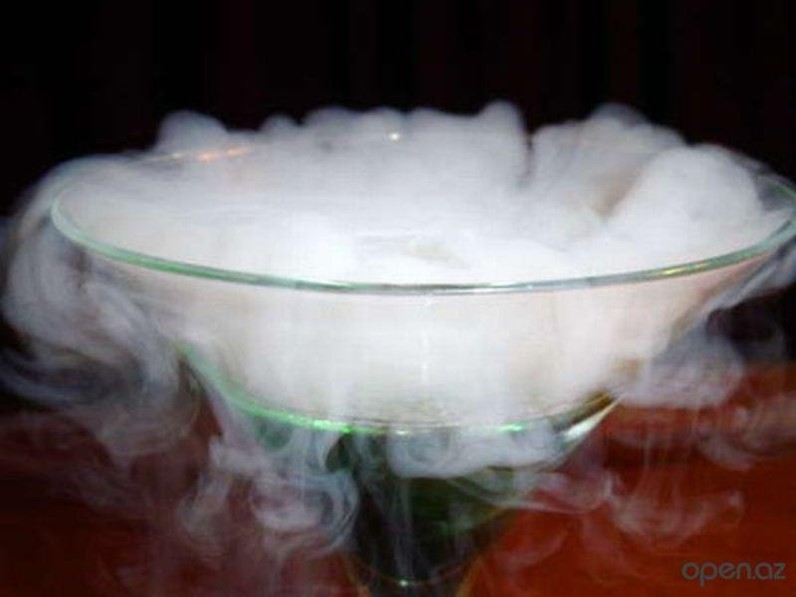 Температура жидкого азота. Может ли быть в жидком состоянии азот. Жидкий азот. Жидкий азот презентация. Кипение жидкого азота.