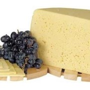 Сыр Голландский брусковый 45% вес. (Любань)