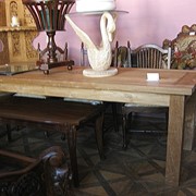 Стол (Dinning table)