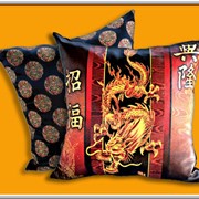 Подушка “Красный дракон“ размер 45х45 см. фотография