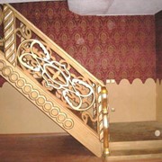 Лестница из сосны “под старину“ фото