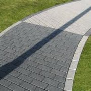 Укладка тротуарной плитки брусчатки в алматы фотография