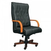 Кресло для руководителя, модель Честерфилд. фотография