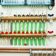 Монтаж систем отопления. Монтаж радиаторов. фото