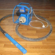 Вибратор электромеханический глубинный ручной с гибким валом ИВ 01-17 фото