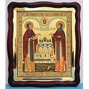 Икона Петр и Феврония, в фигурном киоте, с багетом большая аналойная, 28х32 фотография