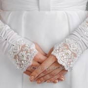 Перчатки свадебные №101, белый (короткие) фотография