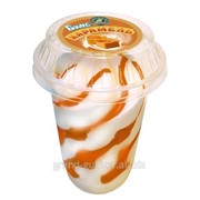 Мороженое БУМС в пластиковом стаканчике с карамелью