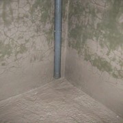 Высушивание и гидроизоляция сырых подвалов и «плачущих» стен изнутри. Остановка активной течи. фото
