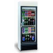 Шкафы холодильные со стеклянными дверцами для напитков фото