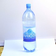 Питьевая вода "Анюта" 1,5 литра обработанная газированная