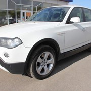 Автомобиль BMW X 3 белый металлик