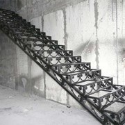 Металлокаркас лестницы фото