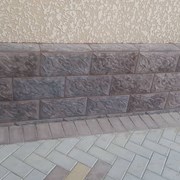 Декоративный кирпич из бетона для фасада фото