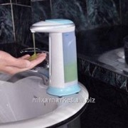 Автоматическая мыльница-дозатор фотография