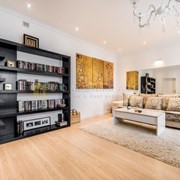 Продается трехкомнатная квартира в центре Риги фото