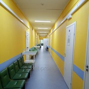 Отбойники в коридоры больниц клиник, защита стен от ударов оборудования в пластике SPI