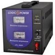 Стабилизатор напряжения релейный Logic Power LPT-W 3000RV фото
