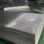 Алюминиевый лист рифленый от 1,2 до 4мм, резка в размер. Гладкий лист от 0,5 до 3 мм. Доставка по всей области. Арт №1-01 фото