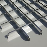 Потолок Грильято от компании производителя "ДЕЛМИР" 75х75, потолочные алюминиевые системы грильято