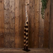Сувенир дерево "Жираф с полосатыми ногами" 14х22х150 см