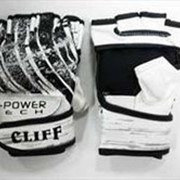 Перчатки ММА черно-белые CliFF ULI-6038 Р: S