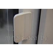 Ручка для балконной двери белая PVC фотография