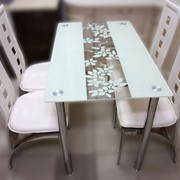 Стеклянный стол Артикул 06