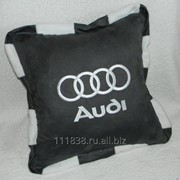 Подушка Audi серая вышивка белая с кантом с/б фотография