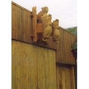 Деревянные ворота с резьбленным декором, № 17 фото
