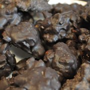 Шоколадные конфеты ручной работы Ореховое наслаждение в темном шоколаде