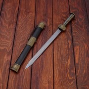 Сувенирный меч, рукоять резной металл, старое золото, ножны черн+3вставки, 40 см фото