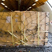 Услуги по авиаперевозке грузов фото