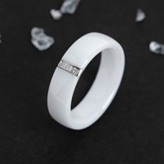 Кольцо керамика 'Стразы', 6мм, цвет белый, 18 размер фото