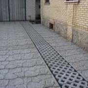 Изделия из цемента, бетона, искусственного камня фотография