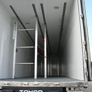 Установка систем крепления грузов на грузовые фургоны