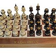 Шахматы-нарды классические дерево - орех с национальными узорами фото
