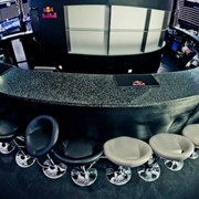 Барные и административные стойки из искусственного камня фото