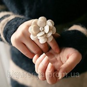 Кольцо “Белый цветок“ фотография