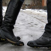 Ледоходы, ледоступы, антискользящие накладки на обувь для ходьбы по снегу и льду фото