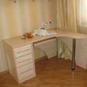 Столы компьютерные фото